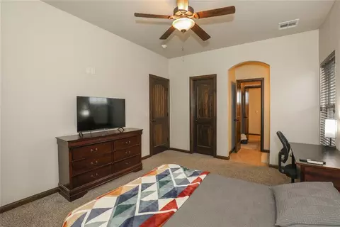 Bedroom - 1663 NW 35th Ter, Newcastle, OK 73065 photo 8 of 10