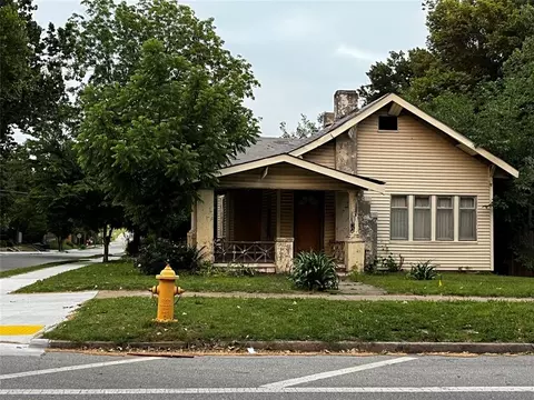 923 N Denver Ave, Tulsa, OK 74106