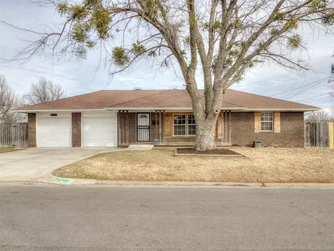 2312 N Key Blvd, Midwest City, OK 73110