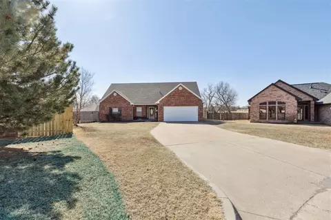 1605 Silver Oak Dr, Blanchard, OK 73010