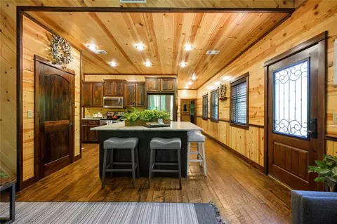 Kitchen - 83 Davis Trl, Broken Bow, OK 74728 photo 1 of 3