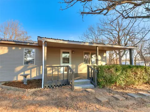 19329 Rock Spring Dr, Newalla, OK 74857