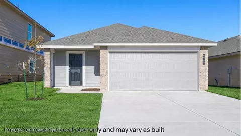 11517 SW 40th St, Mustang, OK 73064