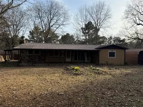 610 E 7th St, Broken Bow, OK 74728 photo 3