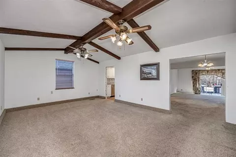 Living - 104 SE 2nd St, Tuttle, OK 73089 photo 2 of 5