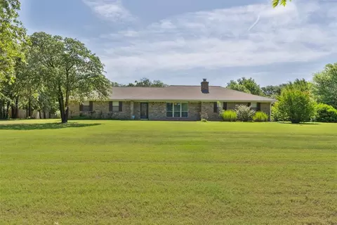 9901 Hickory Hollow Rd, Shawnee, OK 74804