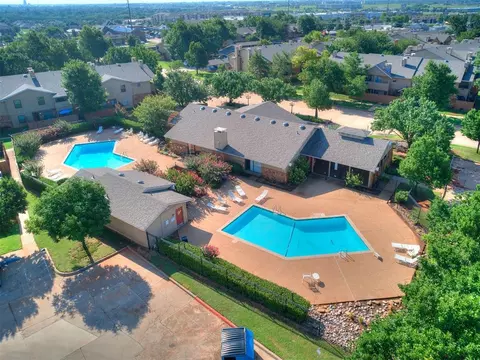 14313 N Pennsylvania Ave #7E, Oklahoma City, OK 73134