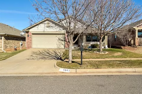 9541 SW 27th St, Oklahoma City, OK 73128