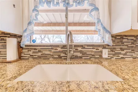 Kitchen - 1200 W Main St, Watonga, OK 73772 photo 3 of 4