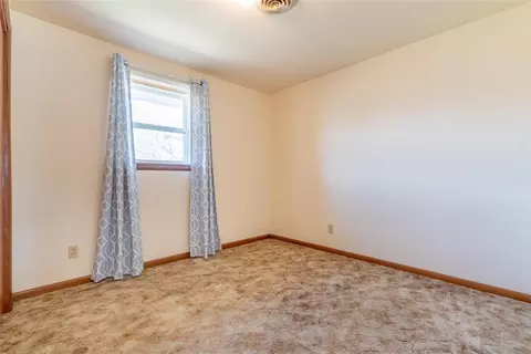 Bedroom - 1200 W Main St, Watonga, OK 73772 photo 3 of 6