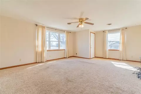Living - 1200 W Main St, Watonga, OK 73772 photo 3 of 4