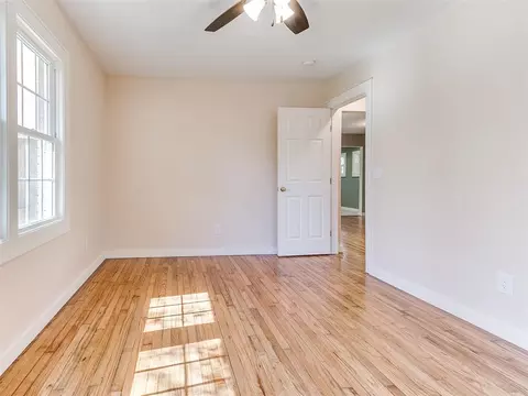 Bedroom - 1021 W Apache St, Norman, OK 73069 photo 3 of 6