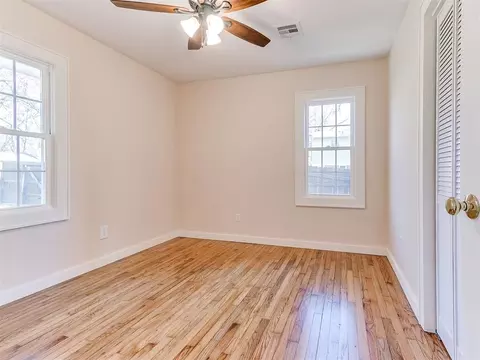 Bedroom - 1021 W Apache St, Norman, OK 73069 photo 4 of 6