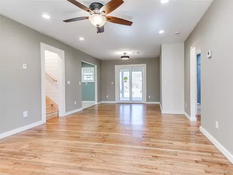Living - 1021 W Apache St, Norman, OK 73069 photo 4 of 6