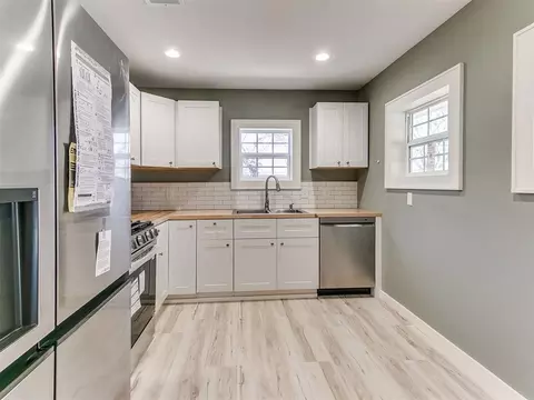 Kitchen - 1021 W Apache St, Norman, OK 73069 photo 2 of 7