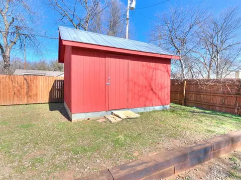 Other - 1021 W Apache St, Norman, OK 73069 photo 6 of 6