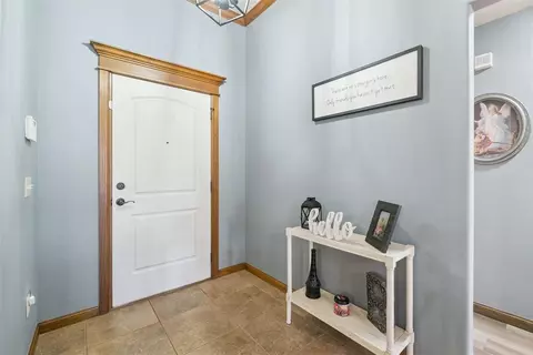 Entry Way - 3305 Sharon Dr, Moore, OK 73160 photo 1 of 3