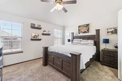 Bedroom - 3305 Sharon Dr, Moore, OK 73160 photo 2 of 8
