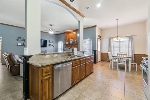 Other - 3305 Sharon Dr, Moore, OK 73160 photo 6 of 12