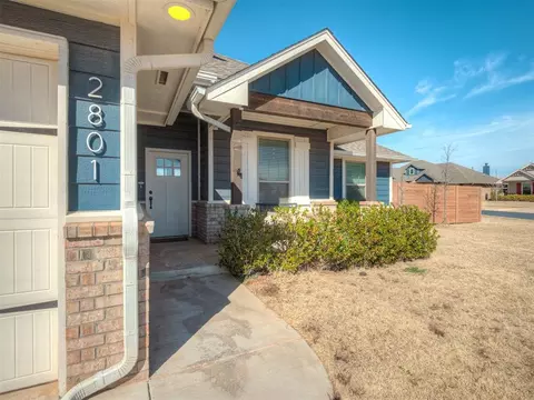 2801 Heather Hvn, Moore, OK 73160 photo 2