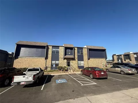 401 SE 12th Ave #111, Norman, OK 73071