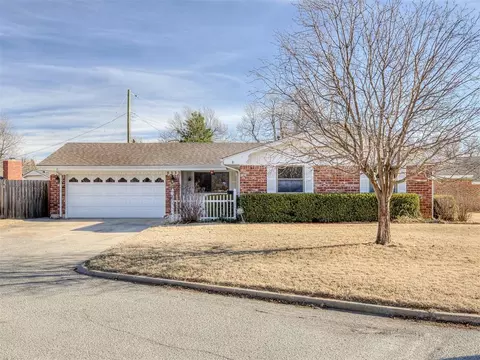8333 NW 33rd St, Bethany, OK 73008