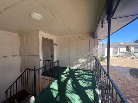 1715 E Lindsey St #2, Norman, OK 73071