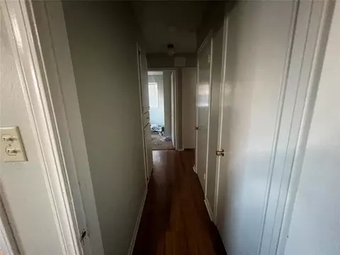 Entry Way - 1220 E Brooks St, Norman, OK 73071 photo 1 of 1