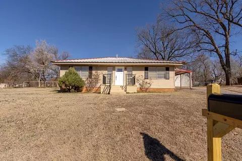 127 W Huron St, Purcell, OK 73080