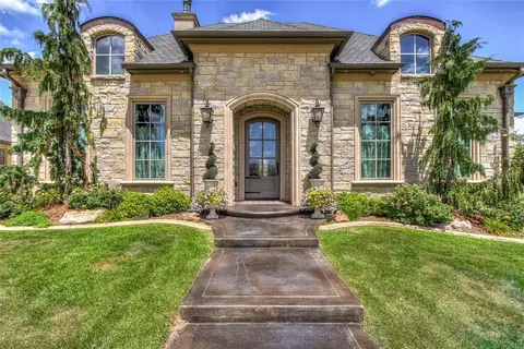 1907 Rosebrook Ct, Norman, OK 73072