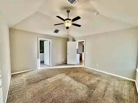 Bedroom - 8416 Rainier St, Edmond, OK 73034 photo 1 of 4