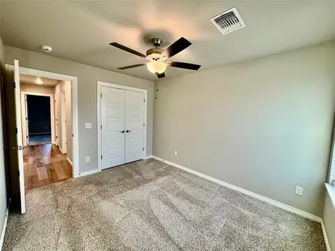 Bedroom - 8416 Rainier St, Edmond, OK 73034 photo 4 of 4