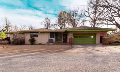 4509 N Redmond Ave, Bethany, OK 73008