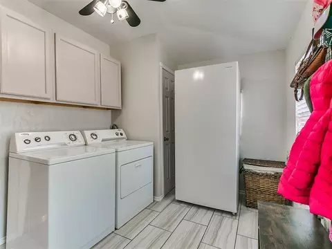 Other - 502 SW 5th St, Tuttle, OK 73089 photo 6 of 9