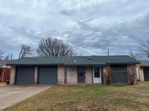 4833 Elmview Dr, Del City, OK 73115