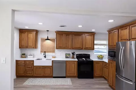 200 E Coe Dr, Oklahoma City, OK 73110