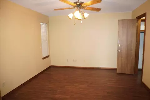 Bedroom - 503 S Clifford Ct, Wayne, OK 73095 photo 2 of 3