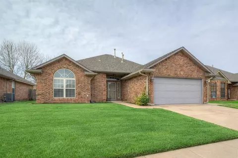1425 Camber St, Yukon, OK 73099