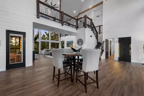 Dining - 703 Virginia Pine Pl, Broken Bow, OK 74728 photo 1 of 3
