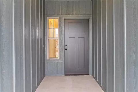 Entry Way - 3801 Eureka Dr, Norman, OK 73069 photo 1 of 3
