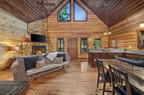 Living - 69 Eagle Mountain Trl, Broken Bow, OK 74728 photo 1 of 4