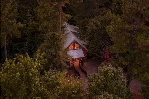 Exterior - 69 Eagle Mountain Trl, Broken Bow, OK 74728 photo 8 of 16