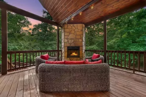 Exterior - 69 Eagle Mountain Trl, Broken Bow, OK 74728 photo 1 of 16