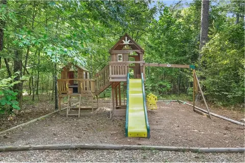 Exterior - 69 Eagle Mountain Trl, Broken Bow, OK 74728 photo 12 of 16