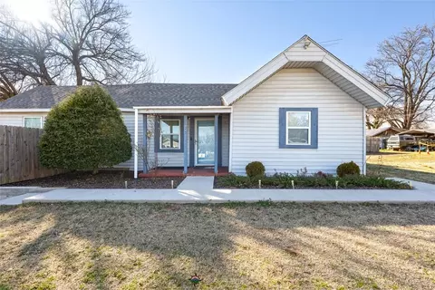 825 S 3rd Ave, Purcell, OK 73080