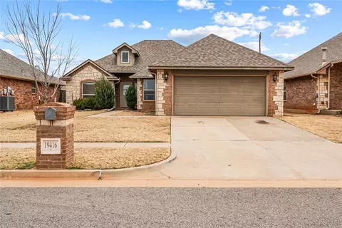 19416 Taggert Dr, Edmond, OK 73012