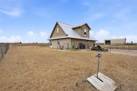 16489 Highway 54, Snyder, OK 73566