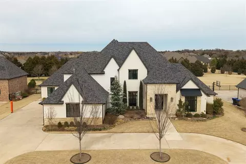 2603 S Loblolly Ln, Edmond, OK 73012