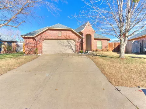 17100 Toledo Dr, Oklahoma City, OK 73170