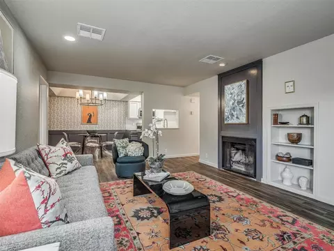 11403 Springhollow Rd #202, Oklahoma City, OK 73120